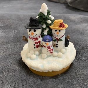 Snowman Family Candle Topper